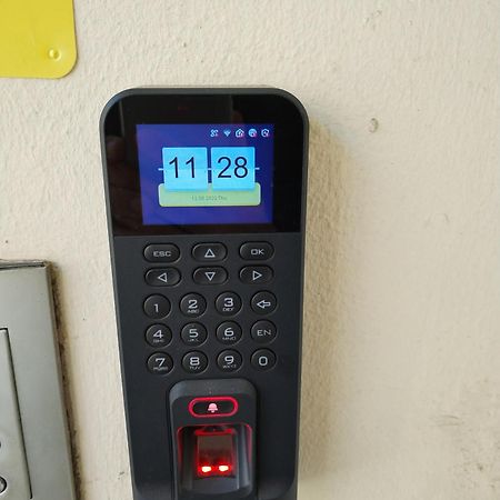 Guesthouse Loru Сесту Экстерьер фото