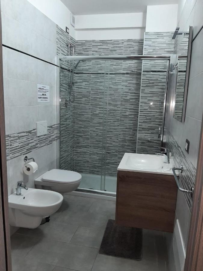 Guesthouse Loru Сесту Экстерьер фото