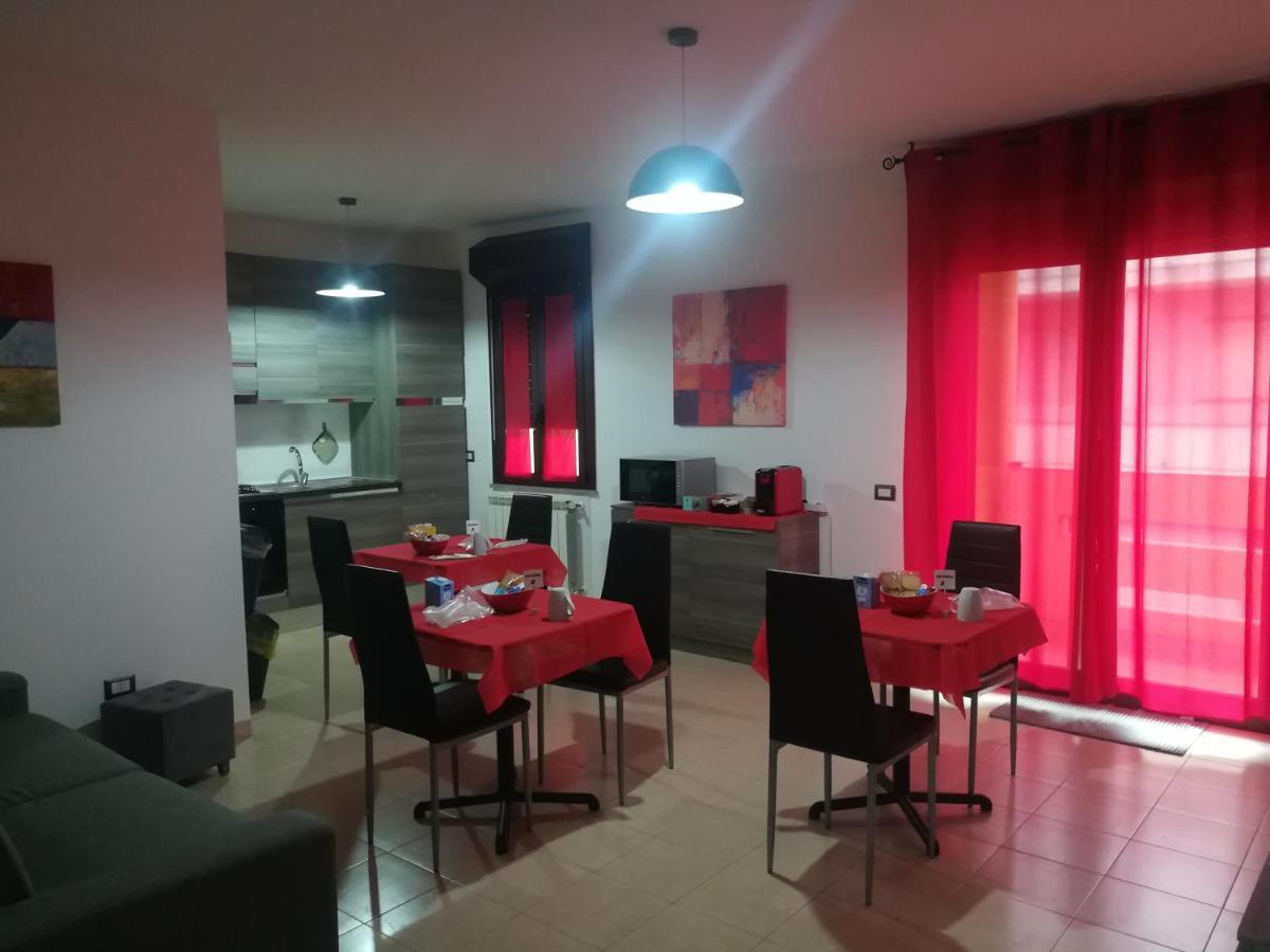 Guesthouse Loru Сесту Экстерьер фото